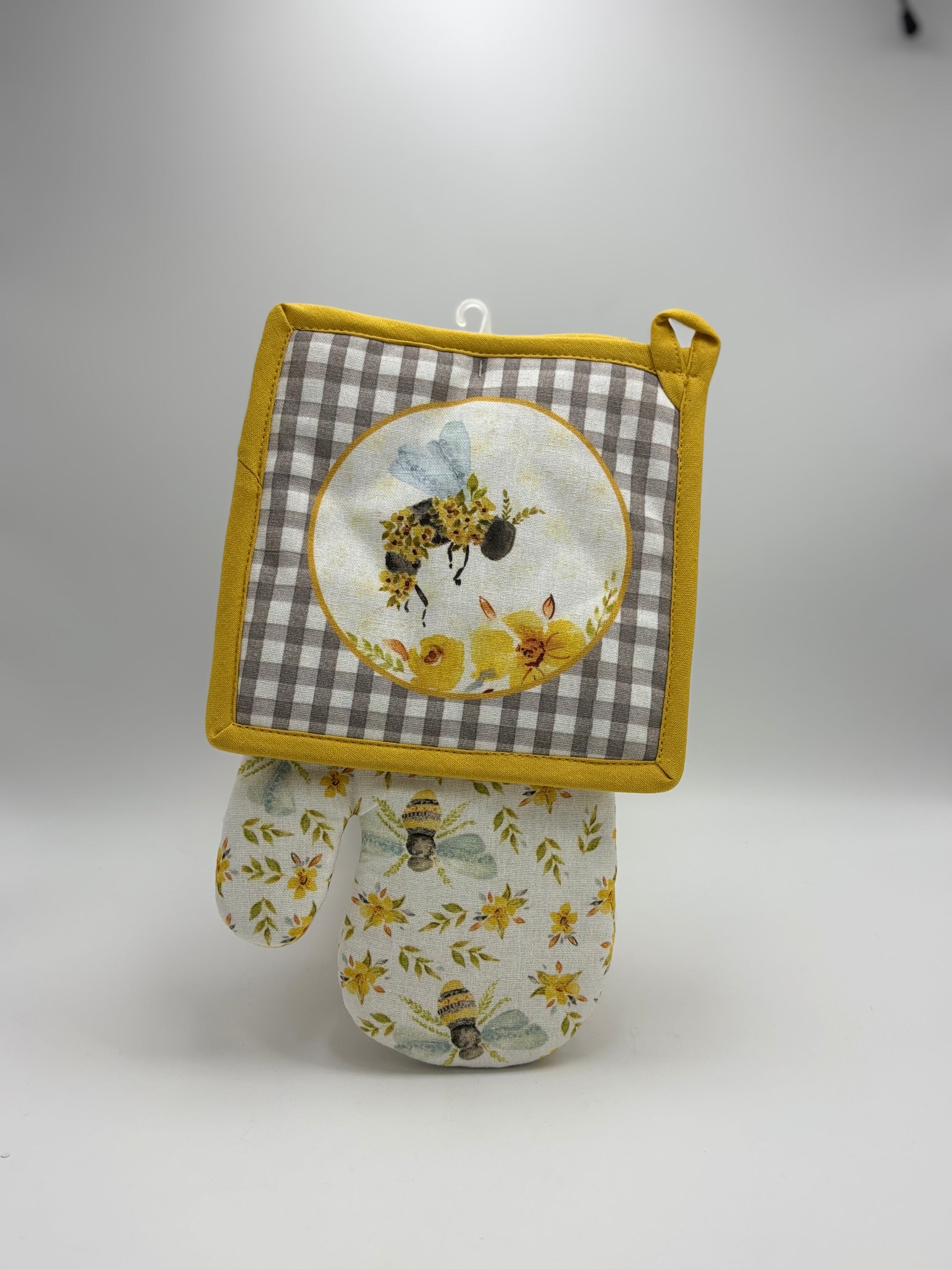 Kitchen Set Floral Bees Oven Mitt & Potholder